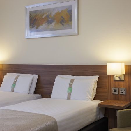 Holiday Inn Colchester By Ihg Dış mekan fotoğraf