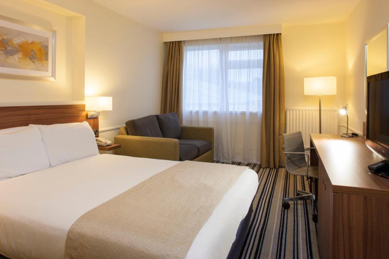 Holiday Inn Colchester By Ihg Dış mekan fotoğraf