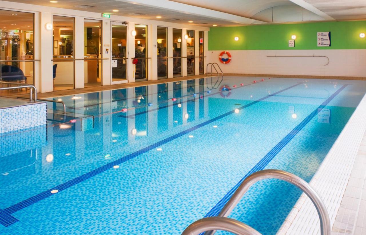 Holiday Inn Colchester By Ihg Dış mekan fotoğraf