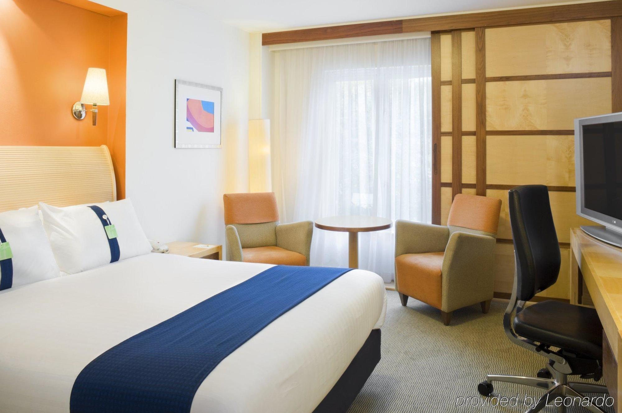 Holiday Inn Colchester By Ihg Dış mekan fotoğraf